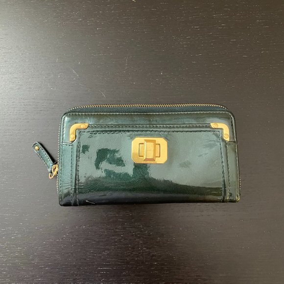 Vintage Juicy Couture Wallet Dark Green Leather & Gold Hardware Zip Wallet - Picture 1 of 10